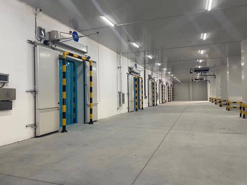 Внутренняя холодильная установка склада