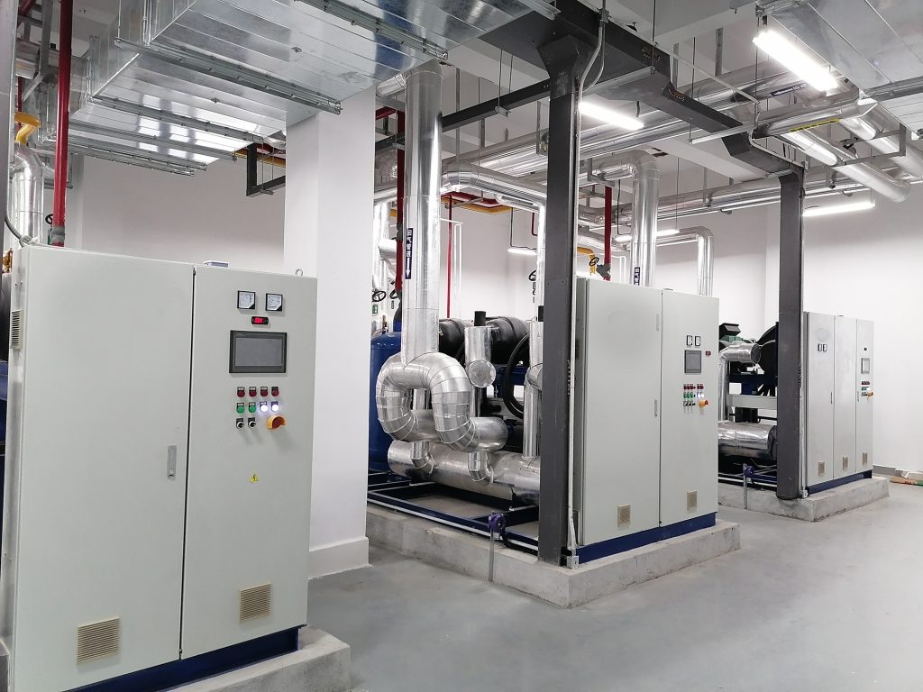 Фотография машинного зала холодного склада Freshippo