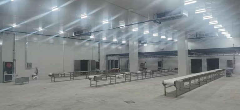 Реальные фото внутри холодильной камеры скотобойни в Казахстане